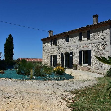Domaine De Calbiac Bed and Breakfast Dolmayrac Εξωτερικό φωτογραφία