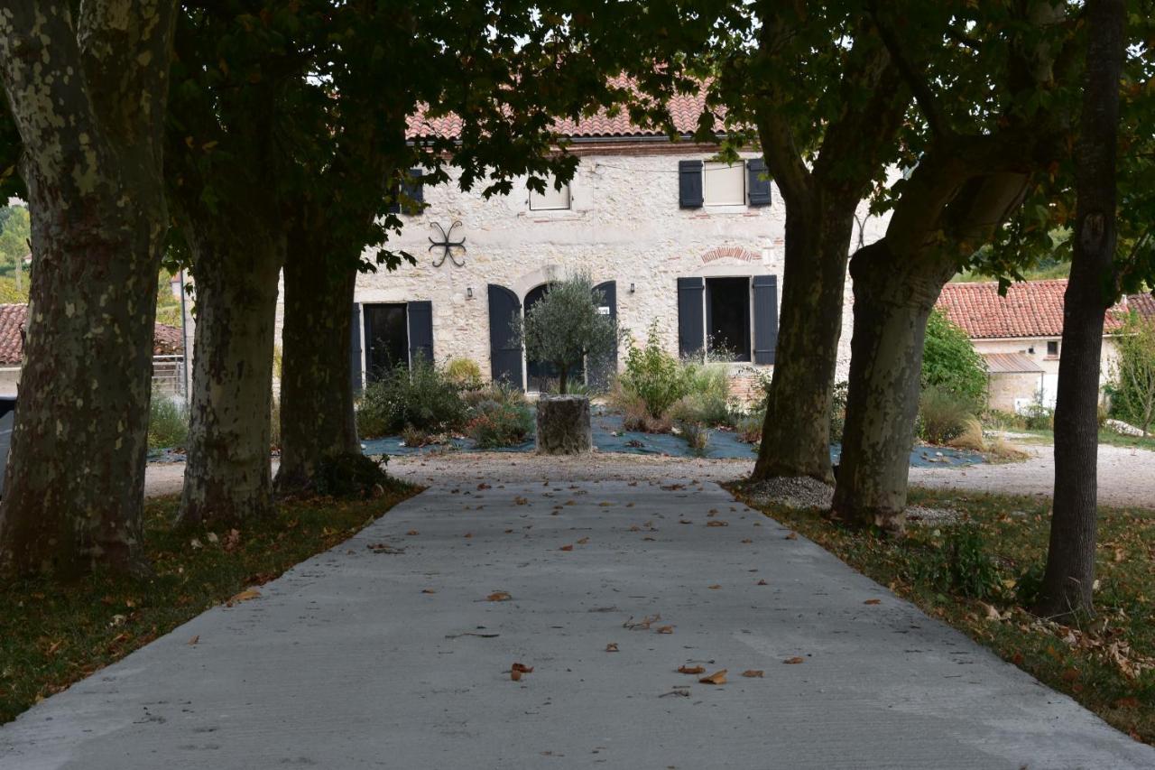 Domaine De Calbiac Bed and Breakfast Dolmayrac Εξωτερικό φωτογραφία