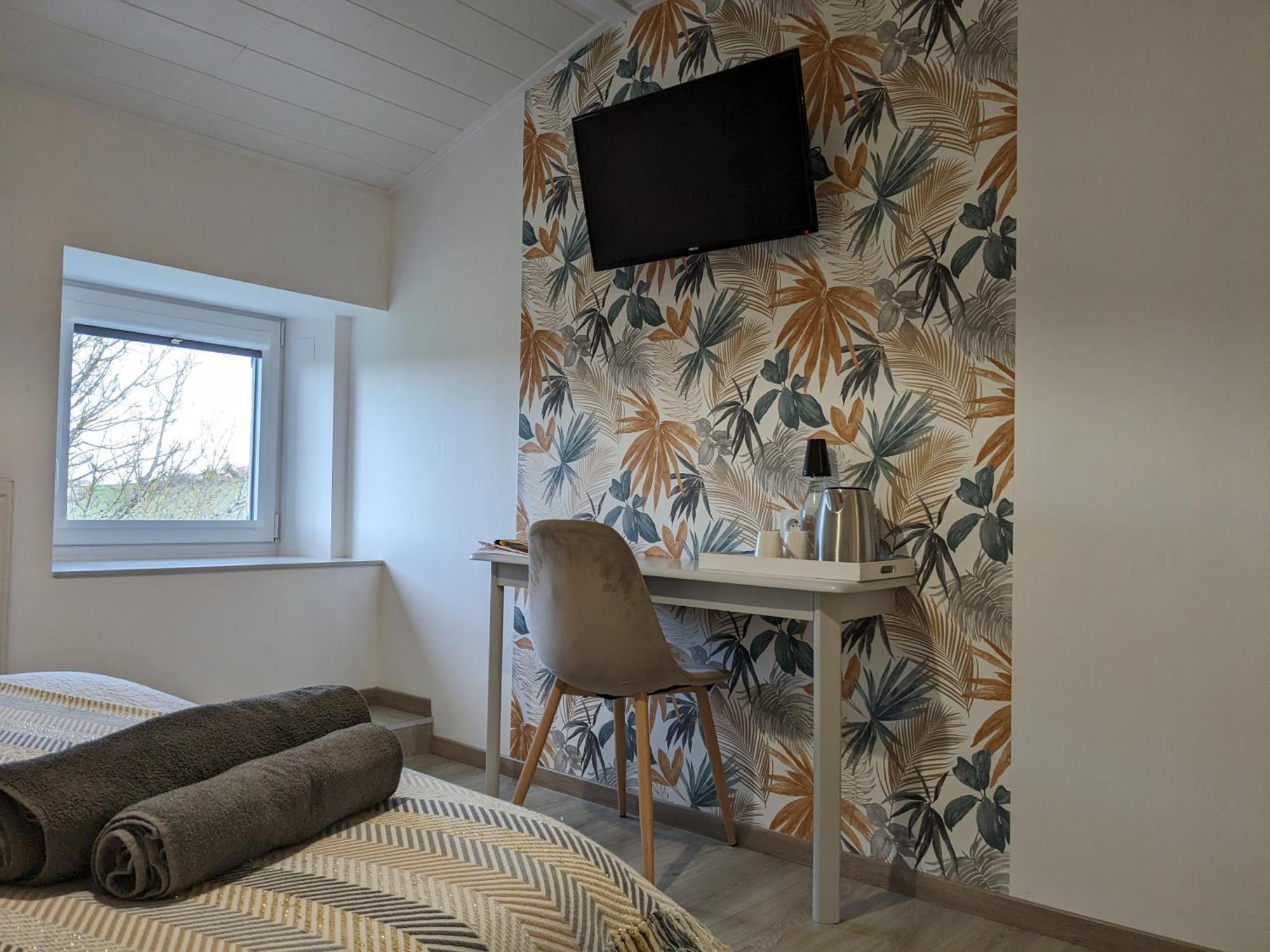 Domaine De Calbiac Bed and Breakfast Dolmayrac Εξωτερικό φωτογραφία