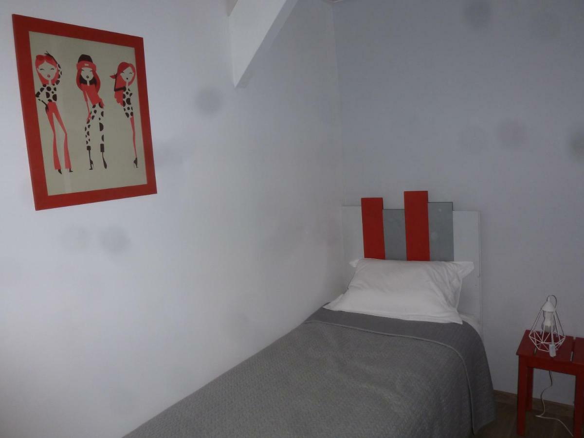 Domaine De Calbiac Bed and Breakfast Dolmayrac Εξωτερικό φωτογραφία